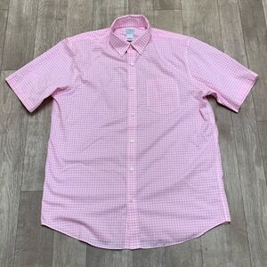 L.L Bean Traditional Fit Checkered Pink White Pocket Button Down Casual Shirt‎